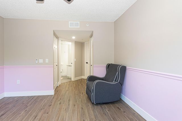 4149 N Haverhill Road 1617, West Palm Beach, FL 33417