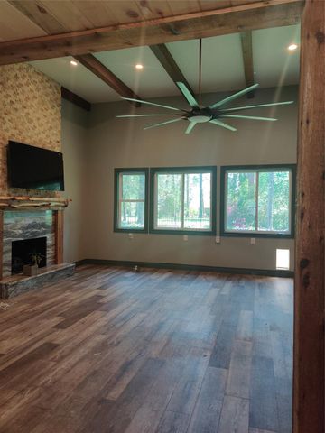 644 Durham Drive, Conroe, TX 77302