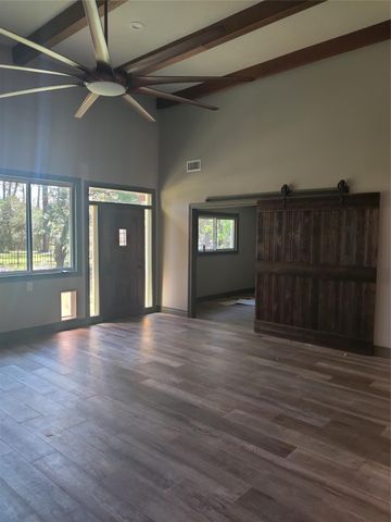 644 Durham Drive, Conroe, TX 77302