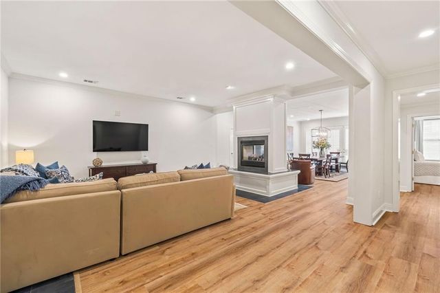 517 Gramercy Drive NE, Marietta, GA 30068