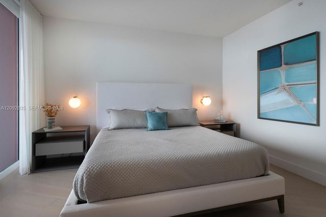300 S Pointe Drive 4206, Miami Beach, FL 33139