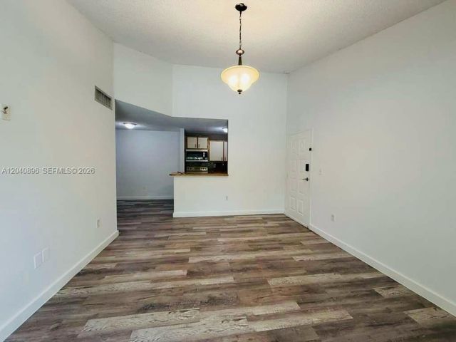 15530 SW 80th Street C306, Miami, FL 33193