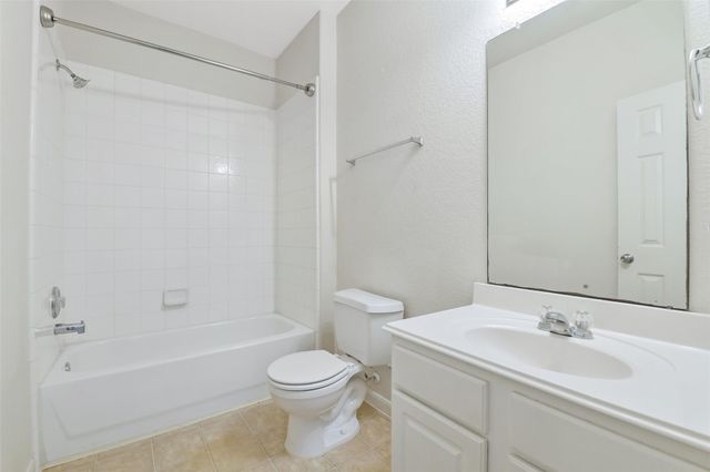 6530 Bella Noche Drive, Spring, TX 77379