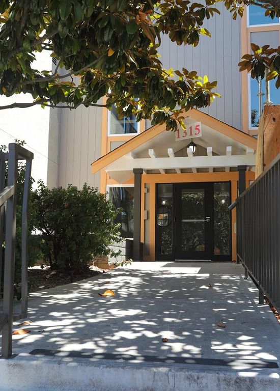 1315 A Street 203, Hayward, CA 94541