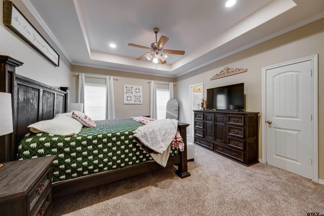 4263 FM 1990, Palestine, TX 75801