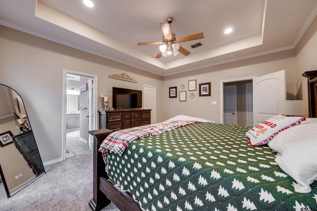 4263 FM 1990, Palestine, TX 75801