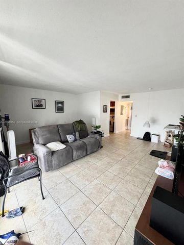 1100 Alton Road 5D, Miami Beach, FL 33139