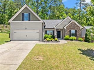 8 Swanson Street, Dawsonville, GA 30534