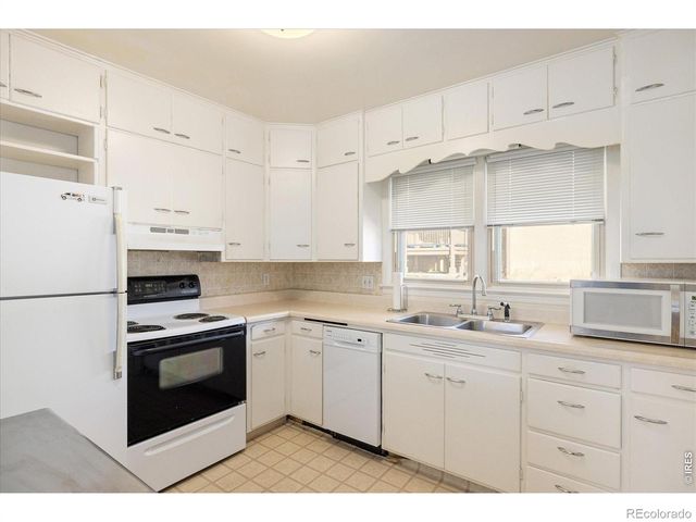 318-320 4th Avenue, Longmont, CO 80501