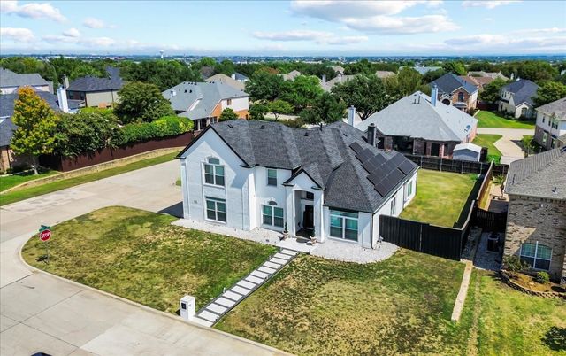 2814 Saint Maria Drive, Mansfield, TX 76063