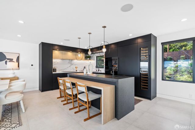 222 Molimo Drive, San Francisco, CA 94127