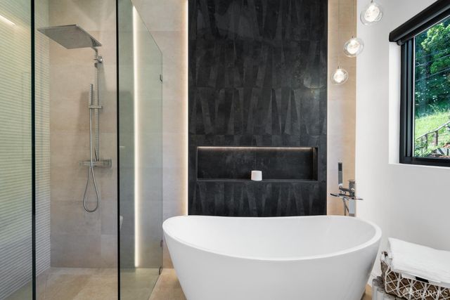 222 Molimo Drive, San Francisco, CA 94127