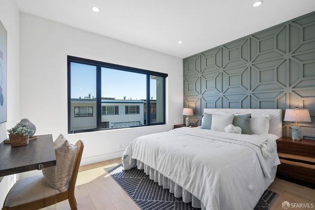 222 Molimo Drive, San Francisco, CA 94127