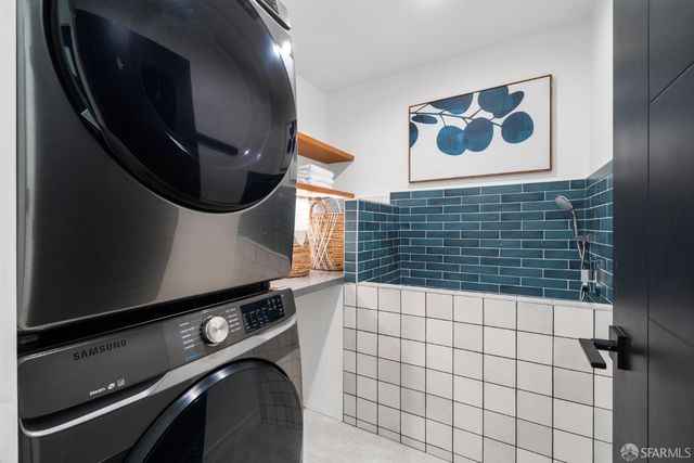 222 Molimo Drive, San Francisco, CA 94127