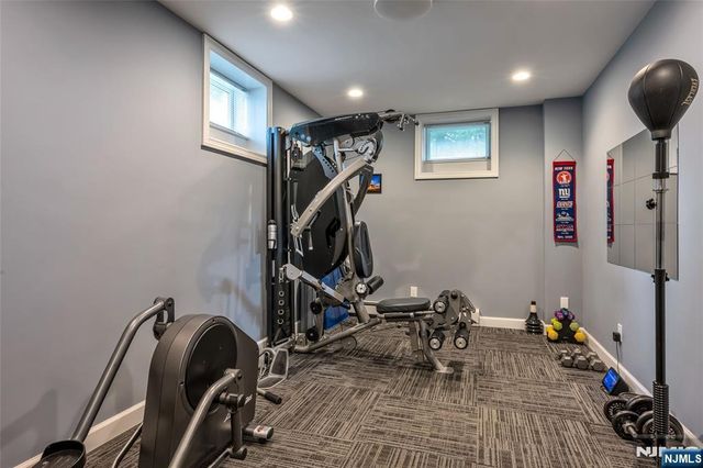 8 Marion Court, Ho-ho-kus, NJ 07423