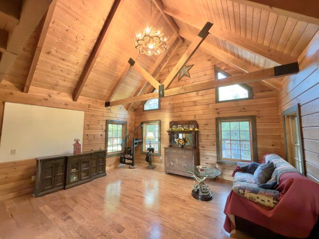 2210 Old Prospect Rd, Woodbury, TN 37190