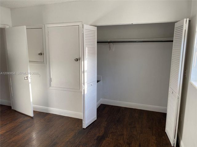 1460 NE 151st Street 102, Miami, FL 33162