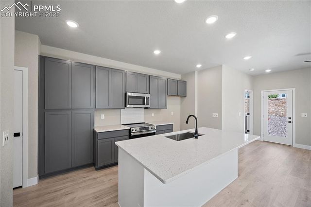 5385 Sidewinder Drive, Colorado Springs, CO 80925