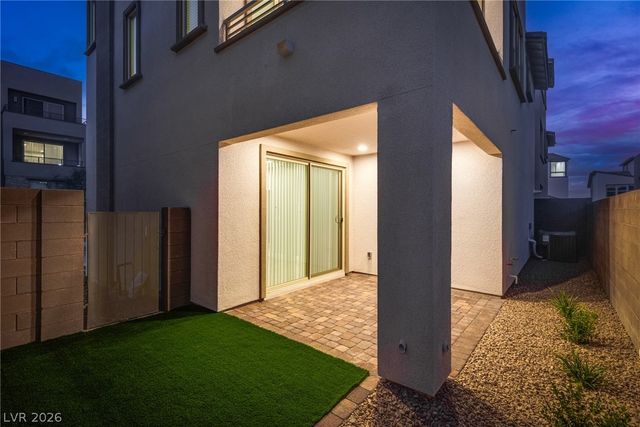 668 Pyrite Will Street, Las Vegas, NV 89138