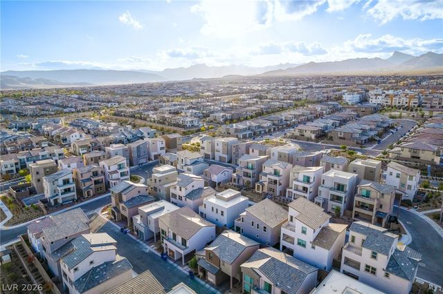 668 Pyrite Will Street, Las Vegas, NV 89138