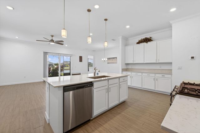 607 SE Mulberry Way, Port St. Lucie, Port St Lucie, FL 34984