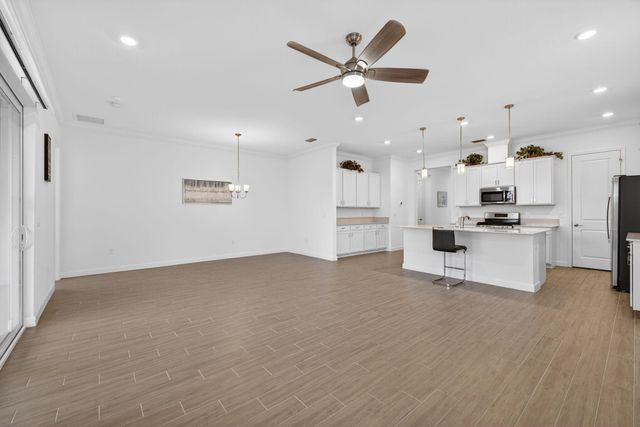 607 SE Mulberry Way, Port St. Lucie, Port St Lucie, FL 34984