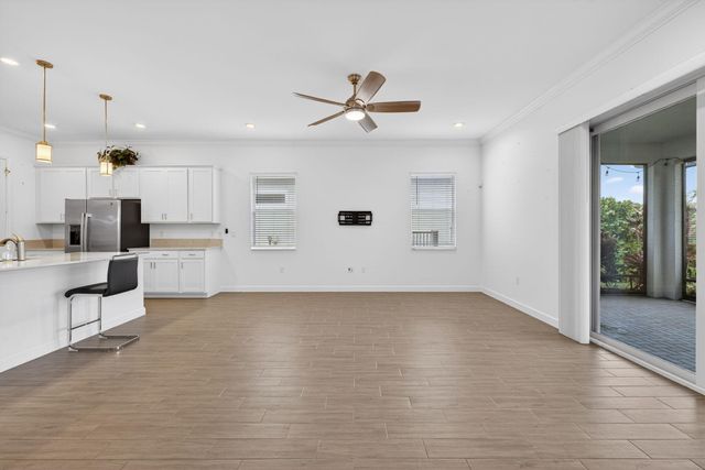 607 SE Mulberry Way, Port St. Lucie, Port St Lucie, FL 34984