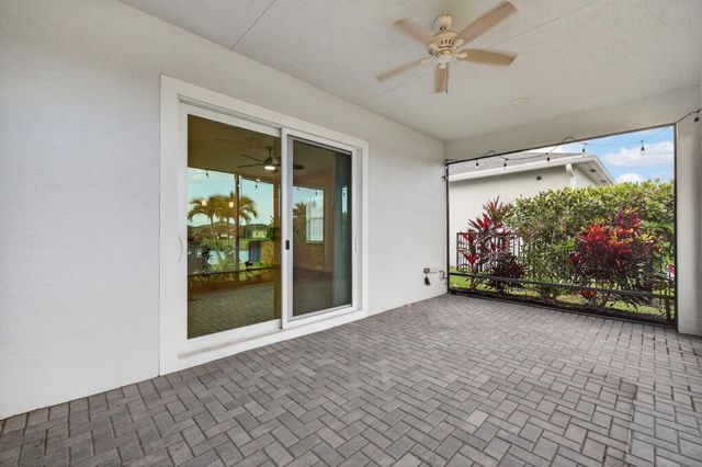 607 SE Mulberry Way, Port St. Lucie, Port St Lucie, FL 34984