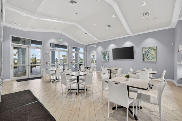 607 SE Mulberry Way, Port St. Lucie, Port St Lucie, FL 34984