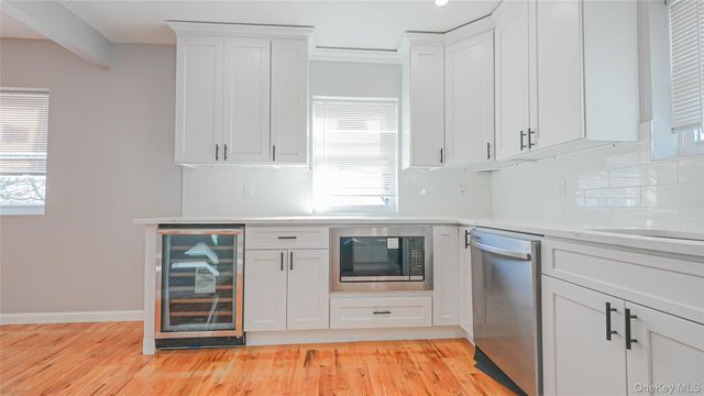 436 E 5th Street FL 2, Mount Vernon, NY 10553