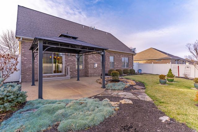 3203 Takara Drive, Evansville, IN 47715