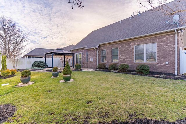 3203 Takara Drive, Evansville, IN 47715