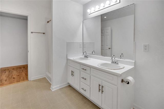 242 Richmond Drive, Social Circle, GA 30025