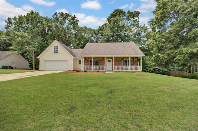 242 Richmond Drive, Social Circle, GA 30025