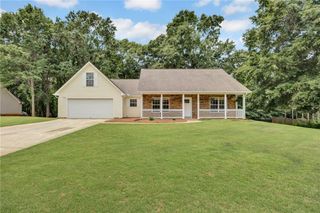 242 Richmond Drive, Social Circle, GA 30025