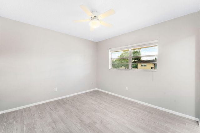 7360 NW 1st Street 206, Margate, FL 33063
