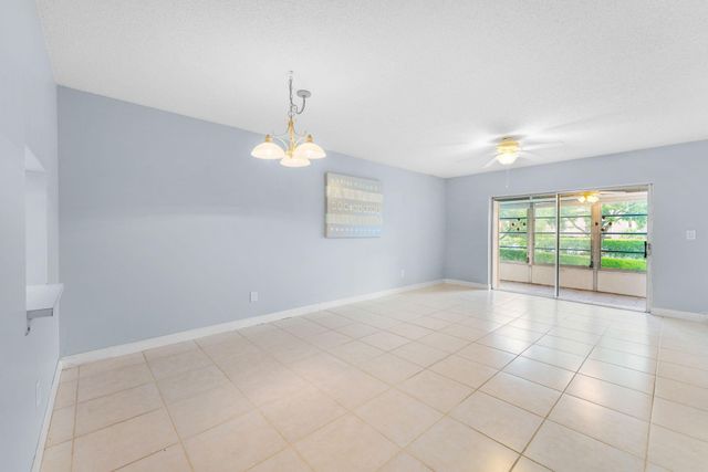 7360 NW 1st Street 206, Margate, FL 33063