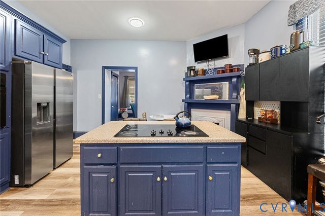 328 Saint Andrew St, Petersburg, VA 23803