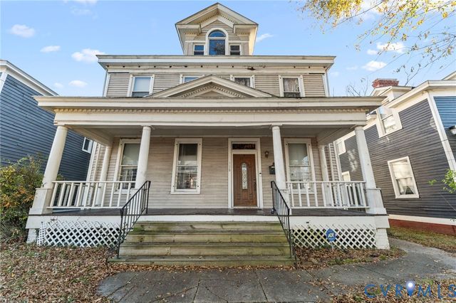 328 Saint Andrew St, Petersburg, VA 23803