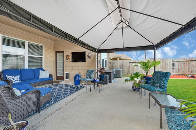 21002 Echo Manor Drive, Hockley, TX 77447