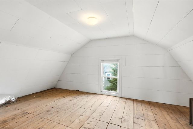 10 Wolcott Ave, Andover, MA 01810
