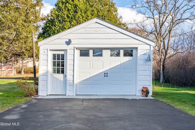 22 Washington Street, White Creek, NY 12816