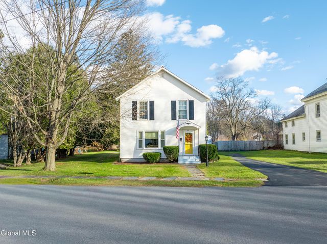 22 Washington Street, White Creek, NY 12816