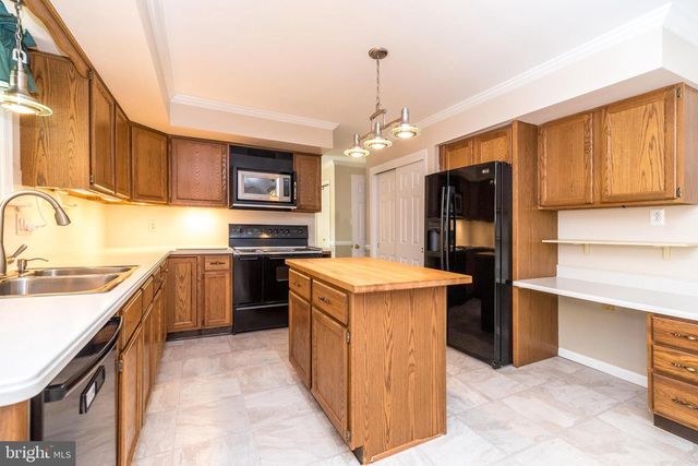 1 JOANNA DRIVE, Malvern, PA 19355