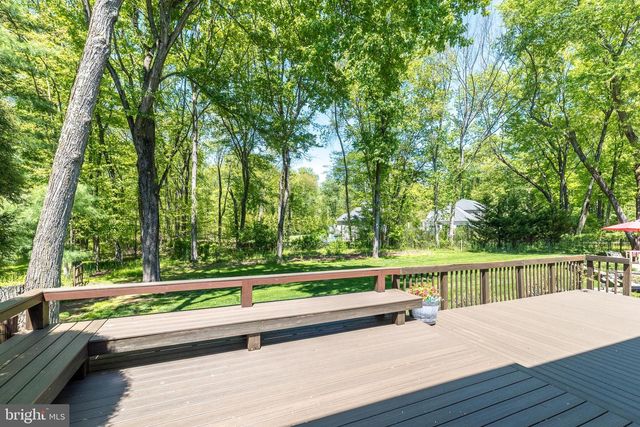 1 JOANNA DRIVE, Malvern, PA 19355