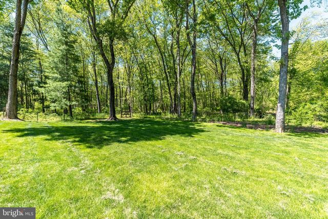 1 JOANNA DRIVE, Malvern, PA 19355