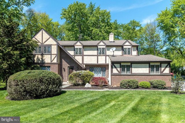 1 JOANNA DRIVE, Malvern, PA 19355