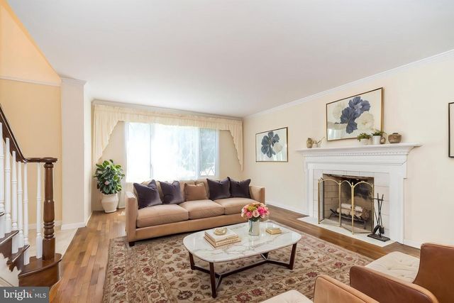 1 JOANNA DRIVE, Malvern, PA 19355