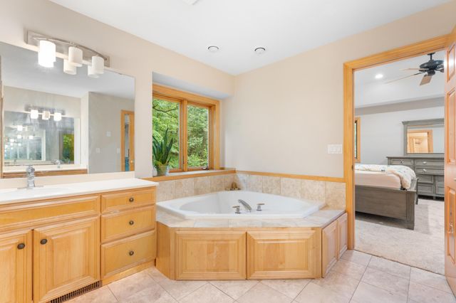 7000 Halifax Lane NW, Rochester, MN 55901