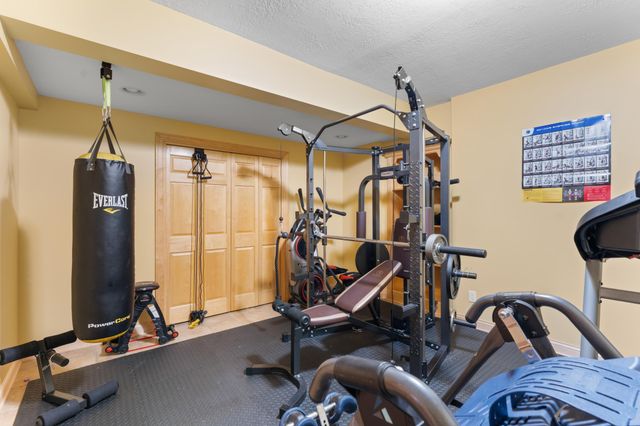 7000 Halifax Lane NW, Rochester, MN 55901